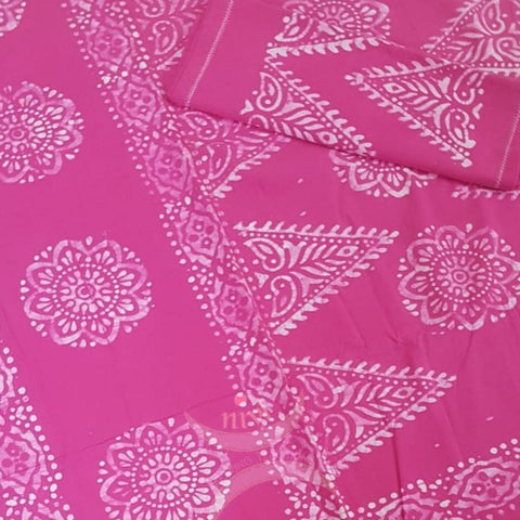 Handloom double batik cotton bedsheet. Dimensions 105×90 inches