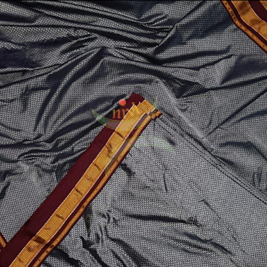 Dark grey Khun/khana running material with maroon border. Width of the fabric is 36 inches.