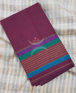 Maroon Mangalgiri pure cotton blouse piece with traditional woven border. The blouse piece comes with 42 inches by width and length up to 1mt.