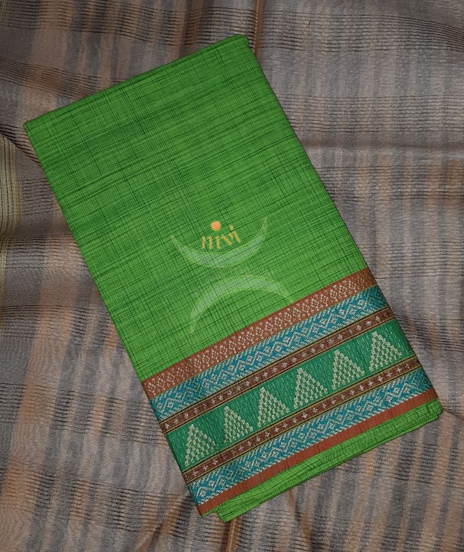 Green with brown Mangalgiri pure cotton blouse piece with traditional woven border. The blouse piece comes with 42 inches by width and length up to 1mt.