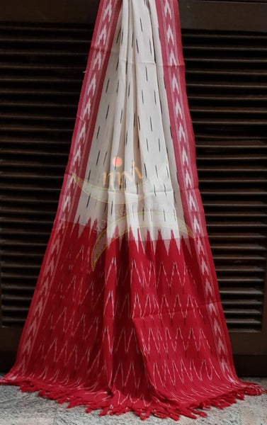 Red and white pochampalli ikat Handloom Cotton 3 piece dress material set.