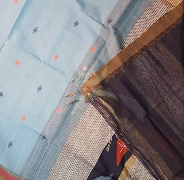 Aqua blue Handloom linen with woven buttis on body, Ganga Jamuna border of orange and beige colour and woven geecha pallu.  Saree comes with contrasting Grey shot with navy blue blouse.