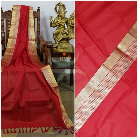 Red kota cotton dupatta with subtle gold borders