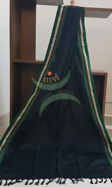 Handloom black with green border khun/ khana dupatta