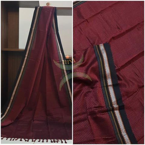 Handloom maroon with black border khun/ khana dupatta
