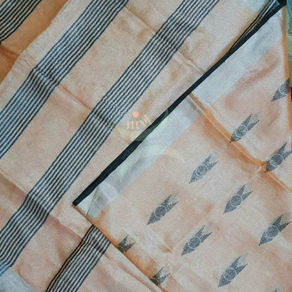 Peach Handloom linen tissue with contrasting black border and pallu