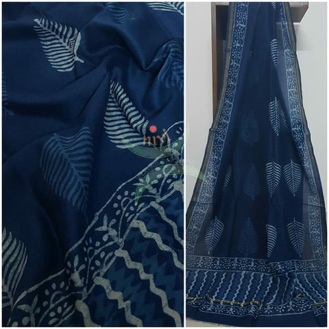 Handloom Chenderi Indigo duppata with traditional hand block print.
