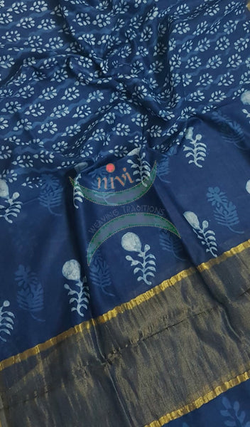 Handloom Chenderi Indigo duppata with traditional hand block print.