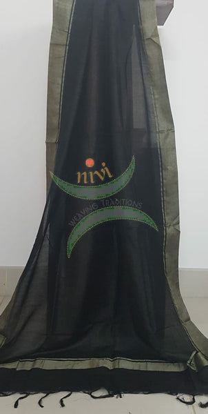 Off white with Black handloom silk blend with block printed madhubani motifs 3 piece set