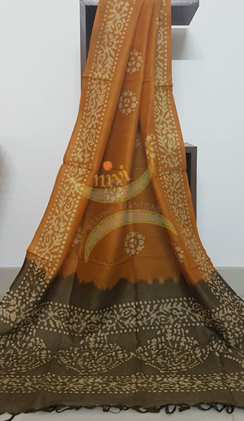 Mehendi green with Mustard  handloom silk blend batik printed 3 piece set