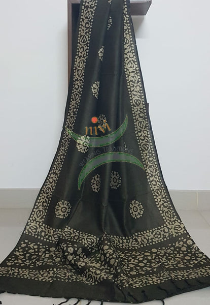 Black handloom silk blend dupatta with traditional batik print.