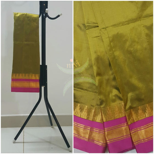 Mehendi green handloom pure silk ilkal with contrasting pink border and pallu