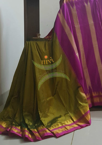 Mehendi green handloom pure silk ilkal with contrasting pink border and pallu
