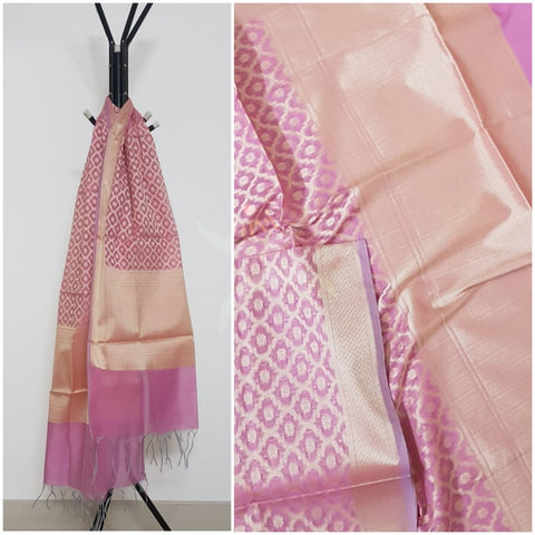 Pink chenderi benaras brocade duppata with all over jacquard weaving.