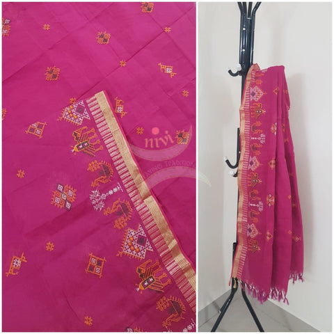 Fushia pink kota cotton dupatta with machine kasuti embroidery.