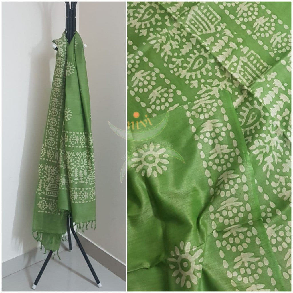 Green handloom silk blend batik dupatta