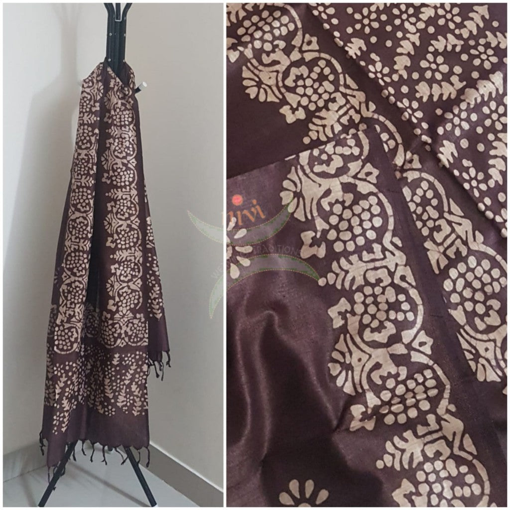 Brown handloom silk blend batik dupatta