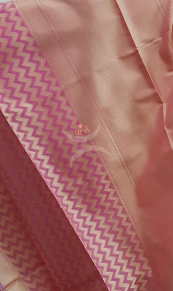 Pink chanderi benaras  brocade duppata with all over jacquard weaving.