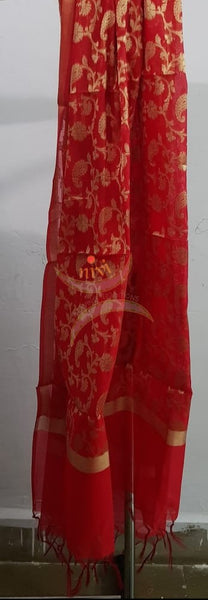 Red chanderi benaras  brocade duppata with all over jacquard weaving.