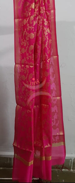 Pink chanderi benaras  brocade duppata with all over jacquard weaving.