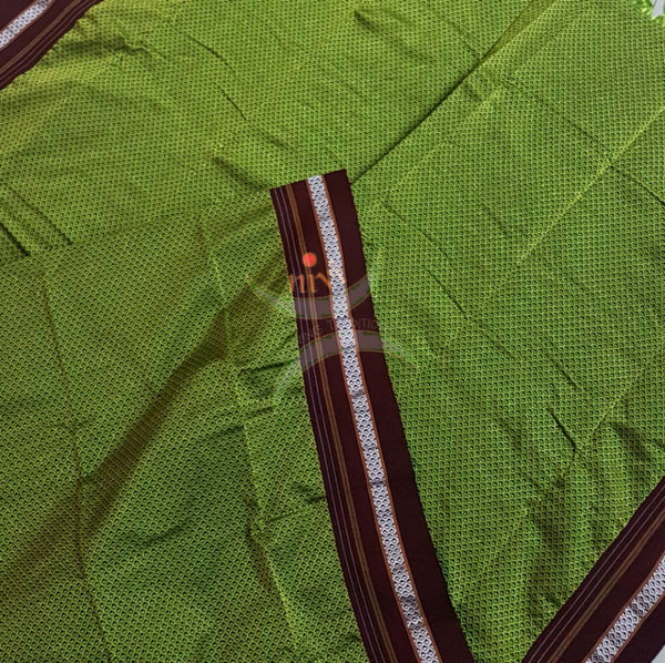 Handloom green with maroon border khun/ khana dupatta