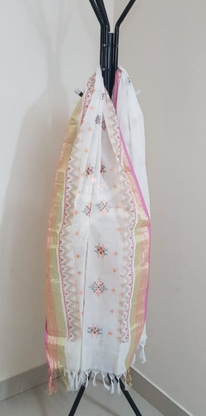 White south kota cotton dupatta with machine kasuti embroidery