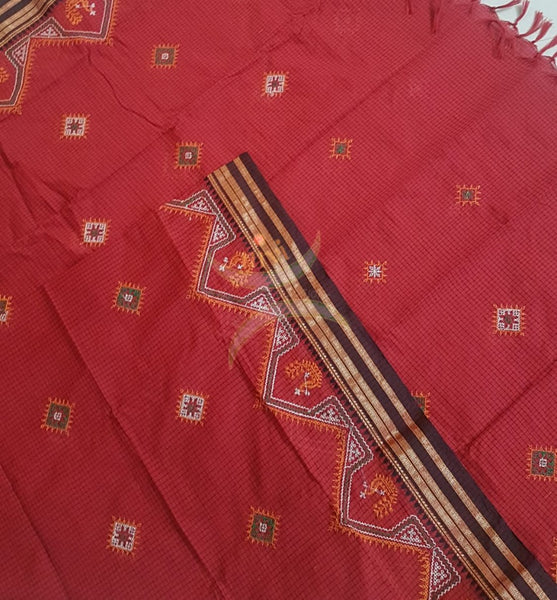 Red narayanpet cotton check dupatta with machine kasuti embroidery