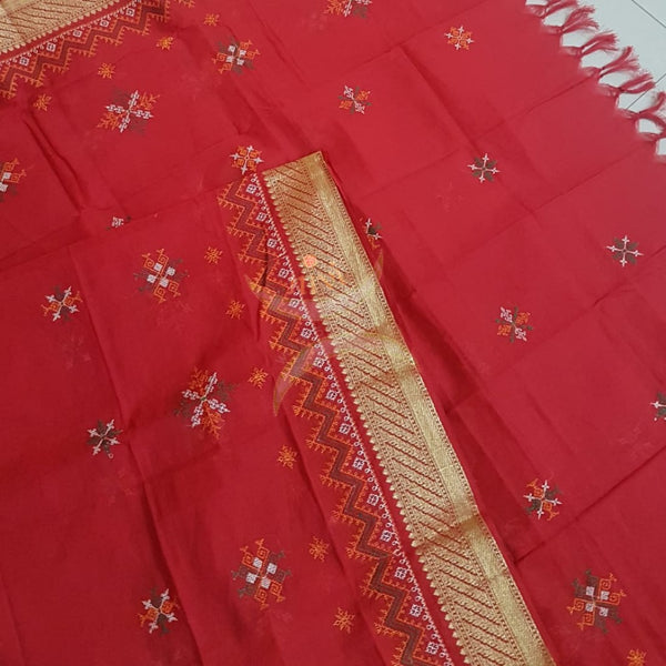 Red south kota cotton dupatta with machine kasuti embroidery