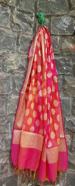 Pink chanderi benaras  brocade duppata with all over jacquard weaving.