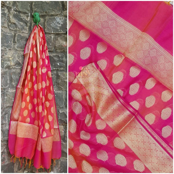 Pink chanderi benaras  brocade duppata with all over jacquard weaving.