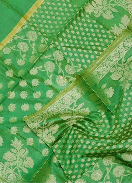 Green chanderi benaras  brocade duppata with all over jacquard weaving.