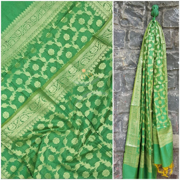 Green chanderi benaras  brocade duppata with all over jacquard weaving.