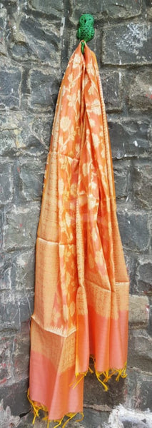 Peach chanderi benaras  brocade duppata with all over jacquard weaving.