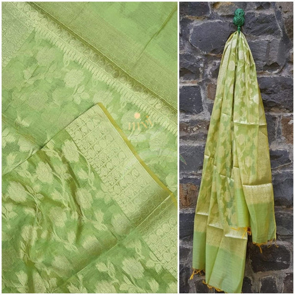 Green chanderi benaras  brocade duppata with all over jacquard weaving.