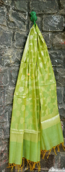 Green chanderi benaras  brocade duppata with all over jacquard weaving.