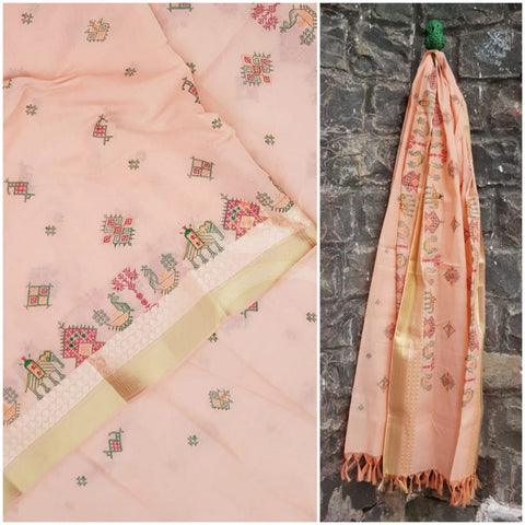 Peach kota cotton dupatta with kasuti embroidery
