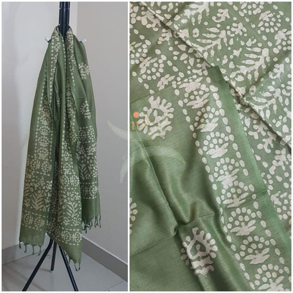 Mehendi green hand printed silk blend batik dupatta