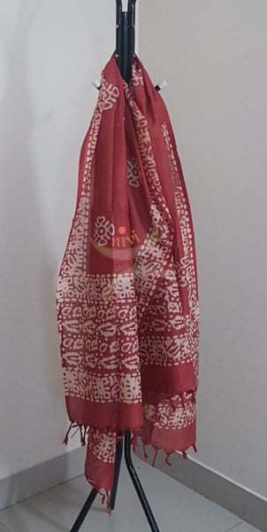 Red hand printed silk blend batik dupatta