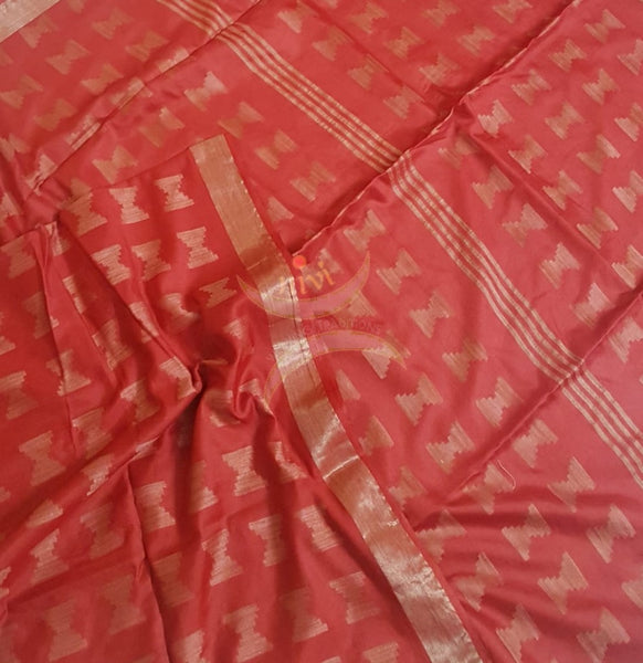 Red Bengal handloom cotton saree.