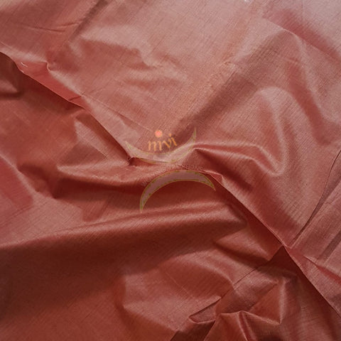 Red silk blend running material