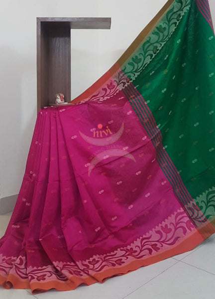 Pink Handloom cotton with woven booties and border. saree comes with contrast blouse