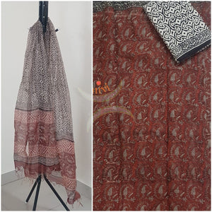 Maroon with white Handblock printed Kota doria top and duppata with block printed cotton bottom