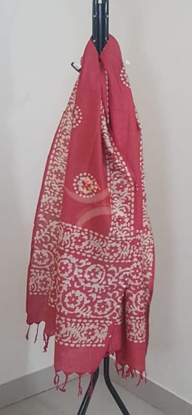 Handloom cotton top with silk blend batik dupatta