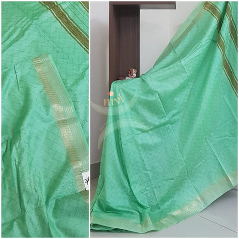 Mint green Bengal handloom cotton blend with jacquard pattern on body and geecha pallu.