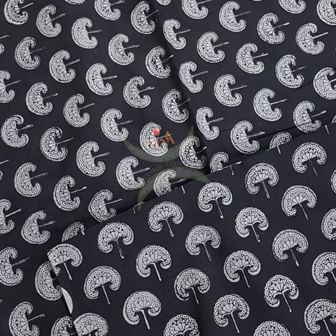 Handloom block printed cotton fabric