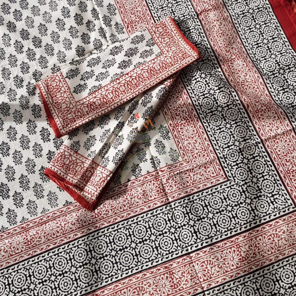 Handloom handblock printed pure cotton king size bed sheet of size 90×108 inches