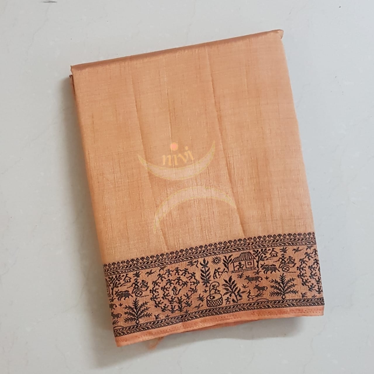 Beige Art silk tussar saree with blouse piece