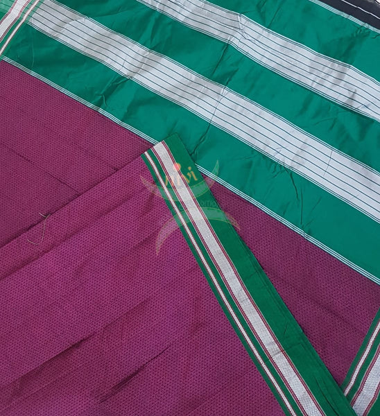 Magenta pink Khun/khana saree with traditional pallu