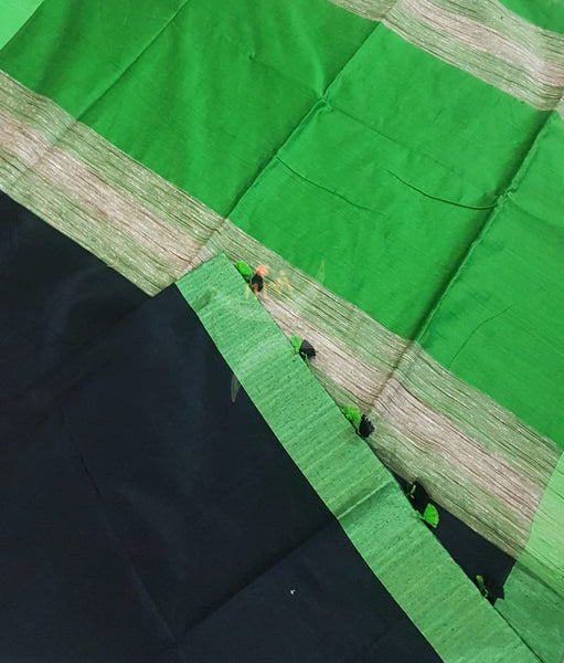 Black with green patli pallu Bengal handloom cotton with geecha pallu