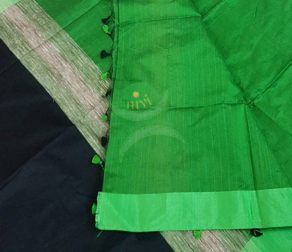 Black with green patli pallu Bengal handloom cotton with geecha pallu